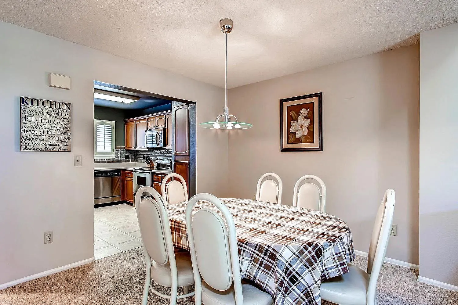 2 bed, 2153 sqft, $2,295 — Photo 4