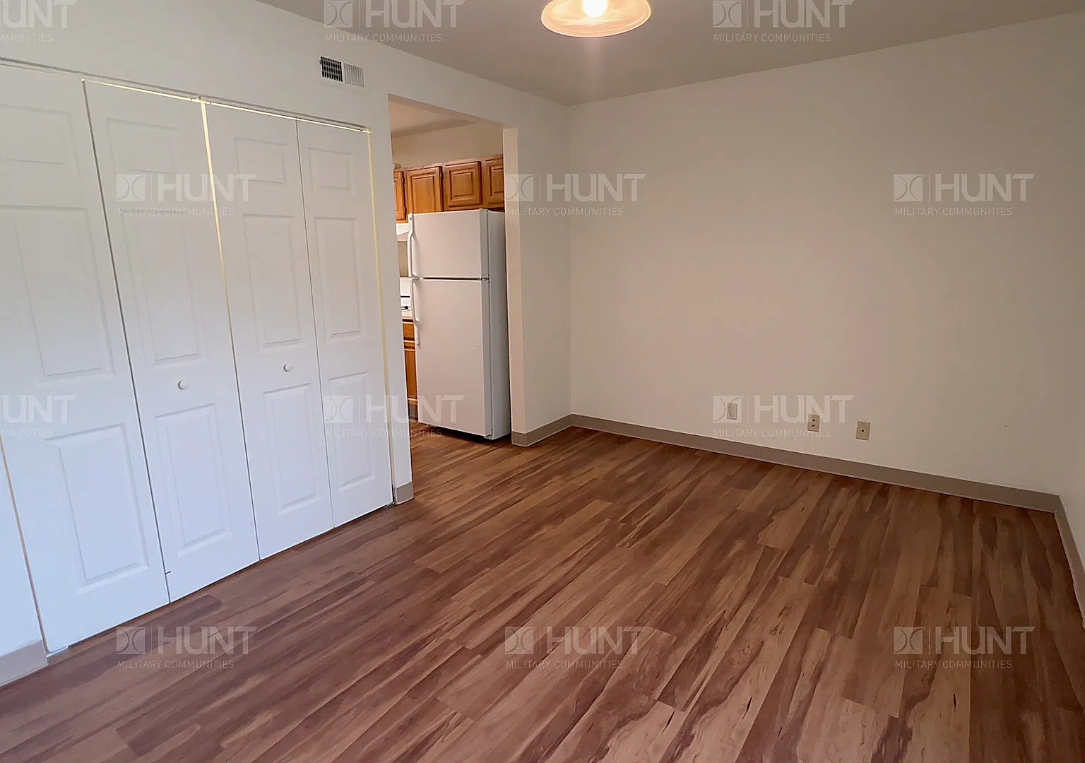 4 bed, 2.5 bath, 1384 sqft, $2,675 — Photo 3