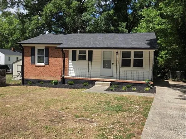 914 Barringer St, Greensboro, NC 27403