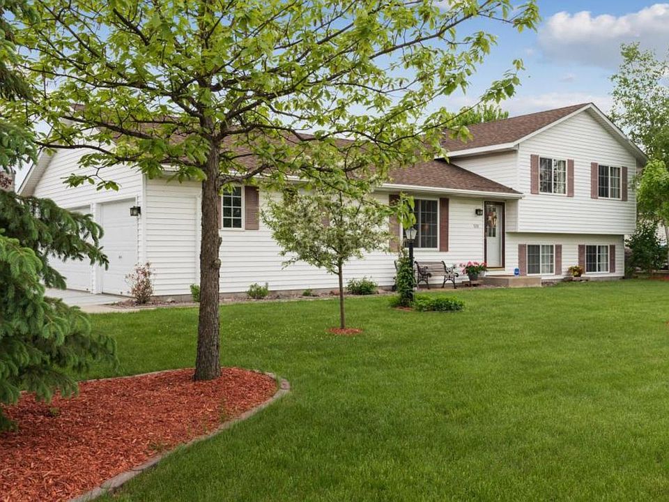 1st image of 520 Lindsey Ln