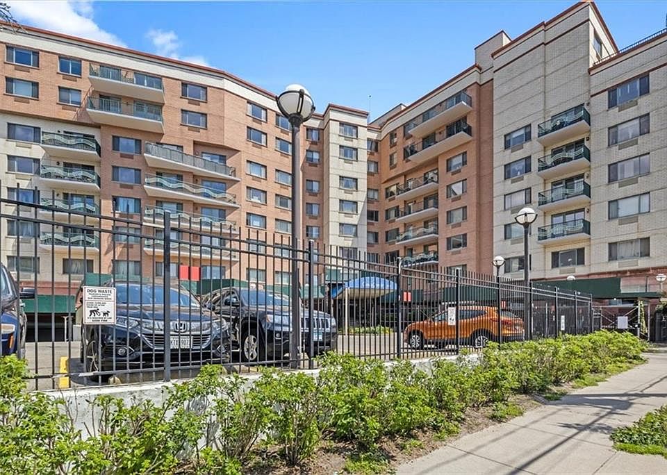 136 Beach 117th St APT 305, Rockaway Park, NY 11694 Zillow