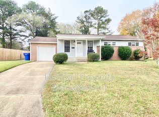 203 Nicewood Dr, Newport News, VA 23602