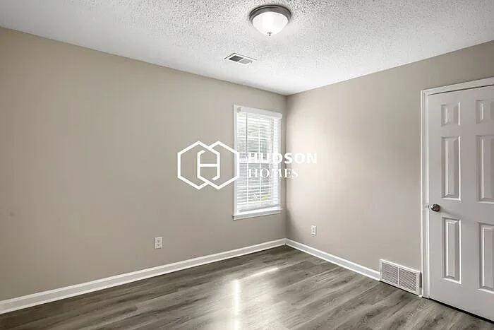 6519 Daybreak Dr — Photo 20