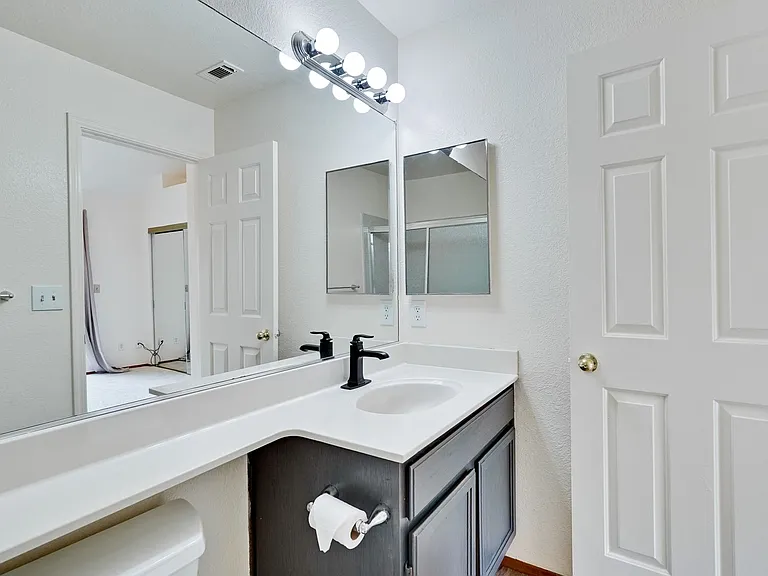 1006 Summerplace Dr — Photo 36
