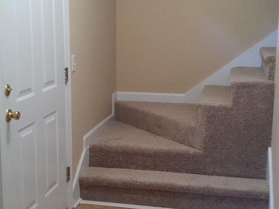 2nd image of 410 S College St APT 2