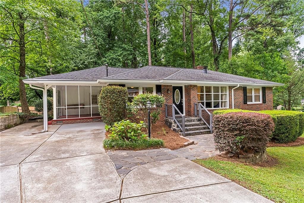 1372 Fama Dr, Atlanta, GA 30329 Zillow