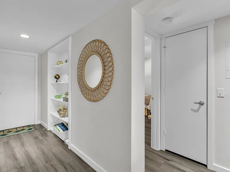 Peaceful entryway