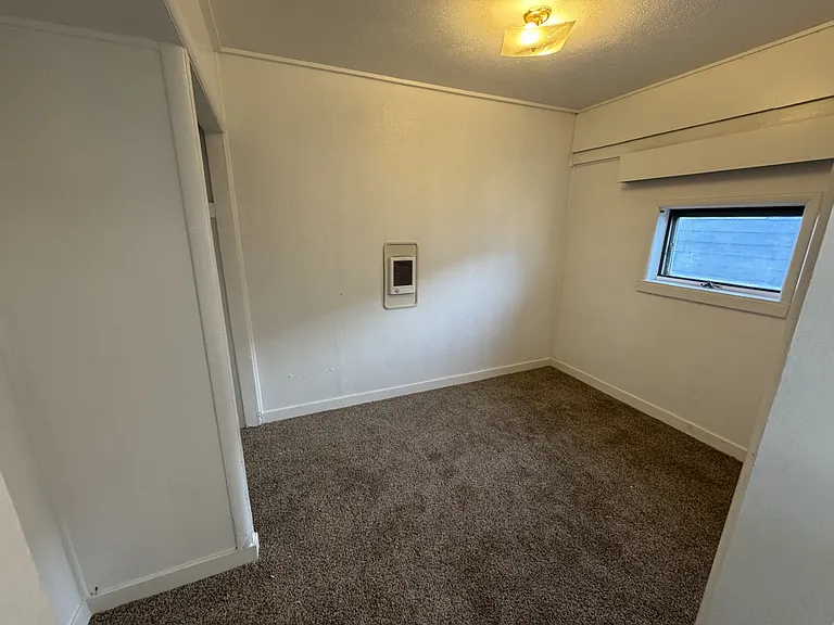 1033 W Columbia Ave #B — Photo 7