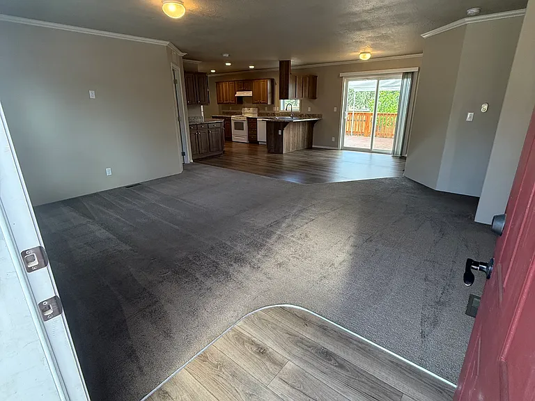 158 Train Ln — Photo 3