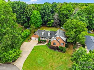 110 Jason Dr, Kings Mountain, NC 28086
