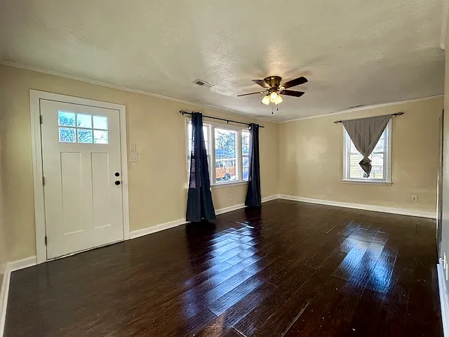 1524 Argonne Blvd — Photo 6