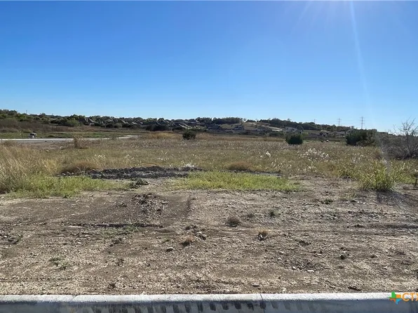 1744 Kellan Dr, Salado, TX 76571