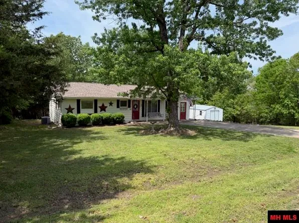 22 Knotts Ln, Lakeview, AR 72642