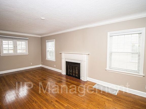 4th image of 19530 Telbir Ave