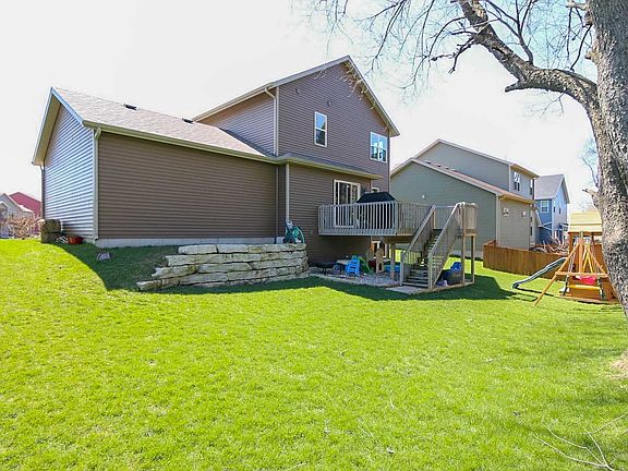 3rd image of 9326 Ancient Oak Ln