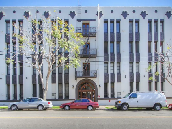 EC1 - 1650 Echo Park Apartments