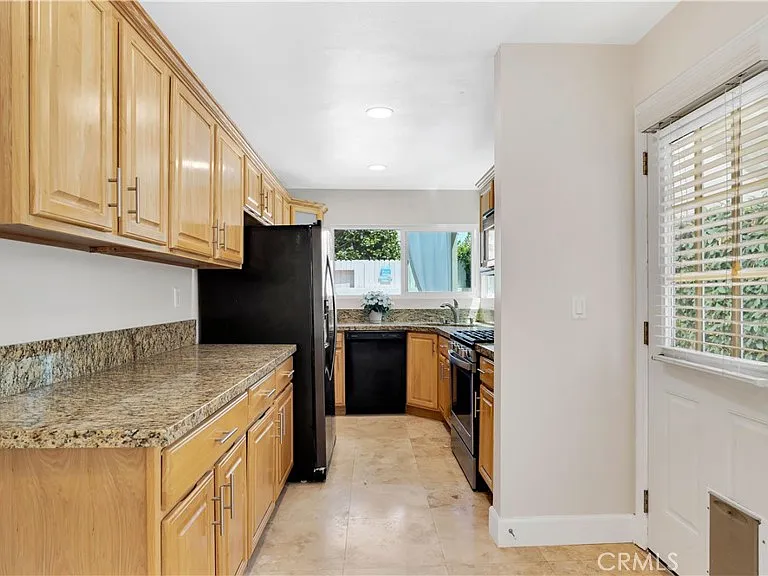 33782 Diana Dr — Photo 10