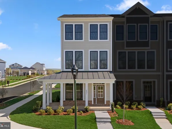 8671 Anderson Ave, Marshall, VA 20115