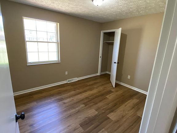 5th image of 7304 Evanel Way