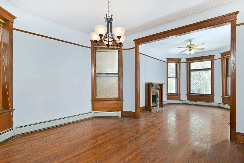 3 bed, 1150 sqft, $3,300 — Photo 2