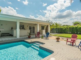 8601 SW 121st St, Miami, FL 33156