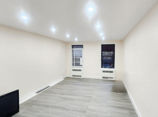 (Undisclosed Address), Richmond Hill, NY 11418