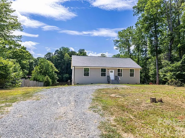 429 Creswell Rd — Photo 35