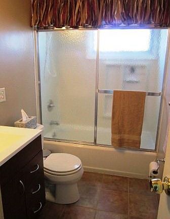 Dorion Bath 1