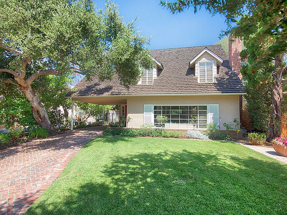 3rd image of 2925 Somerset Pl