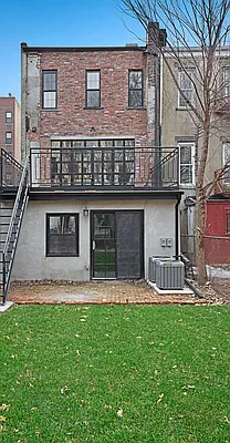 Sold by Compass | media 6