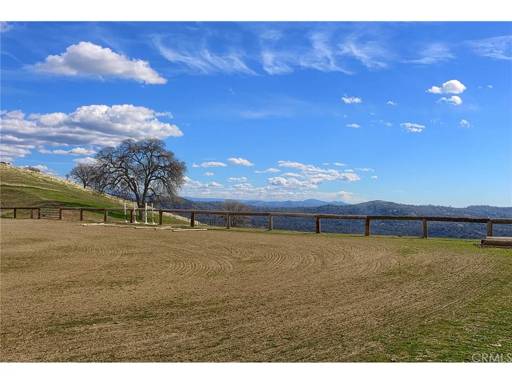 4808 State Highway 140 photo 1