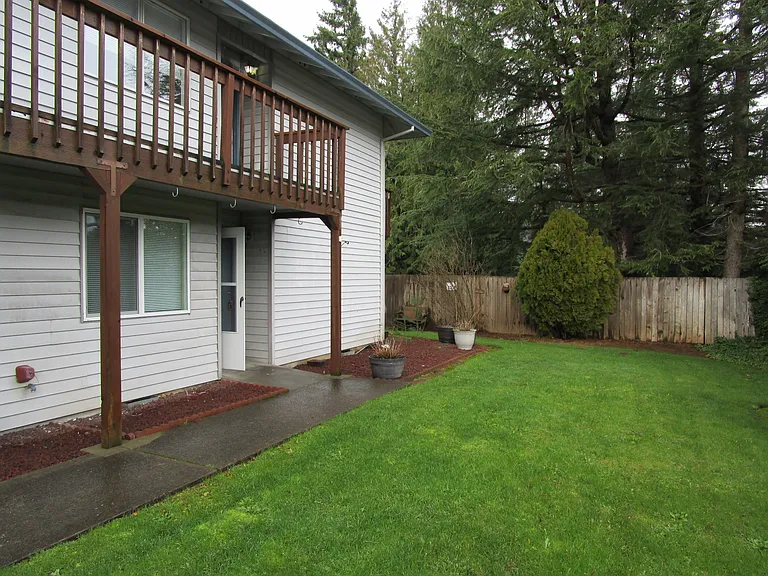 2103 SW 257th Ave — Photo 14