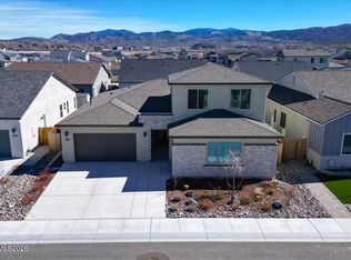 351 Porter Peak Dr, Carson City, NV 89701