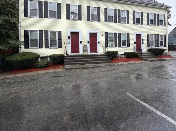 8-12 Exchange Ct, Waltham, MA 02451