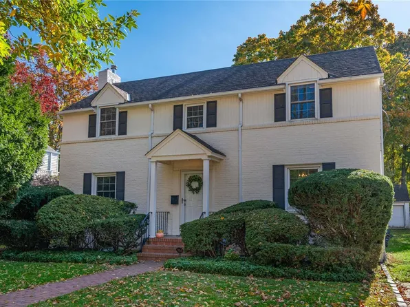3168 Elm, Wantagh, NY 11793