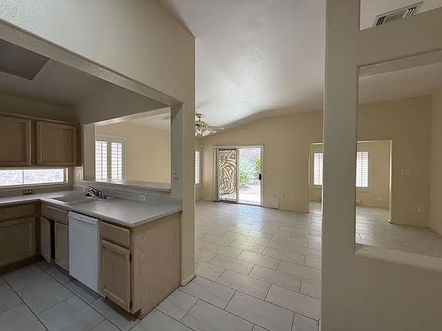 495 Edgefield Ridge Pl — Photo 25