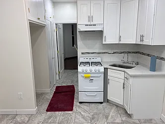 564 35th Street, #3W