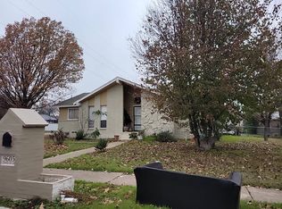 9605 Jennie Lee Ln, Dallas, TX 75227