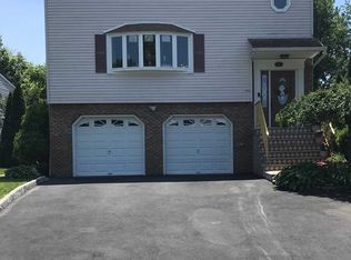 14 Garden Dr FLOOR 2, Elmwood Park, NJ 07407
