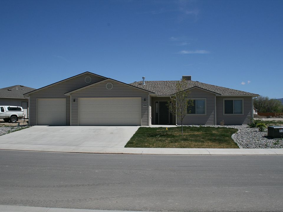 2nd image of 436 1/2 Jornada St