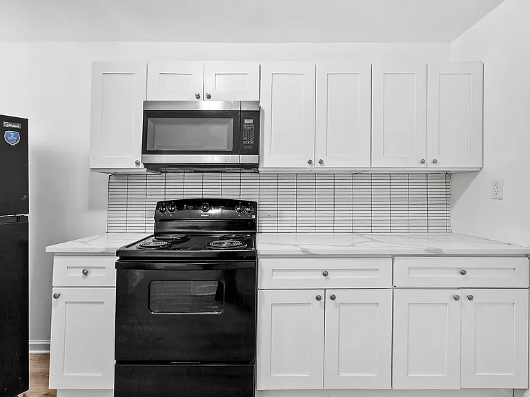 5033 Griscom St #2 — Photo 7