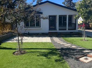 331 SE 5th St, Bend, OR 97702