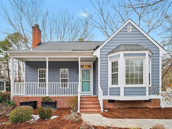 4 Cobble Glen Ct, Durham, NC 27713