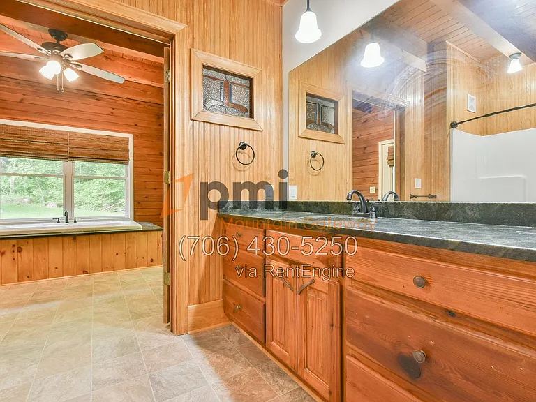 327 Jess Hunt Rd — Photo 23