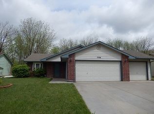 5206 W Memory Ln, Wichita, KS 67212