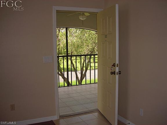 3rd image of 13211 Whitehaven Ln APT 1506