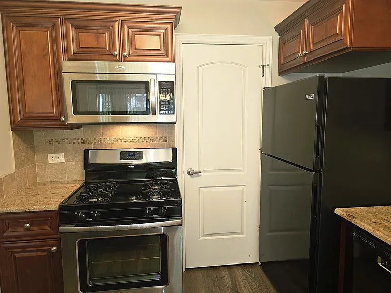 349 Newgate Ct #C1 — Photo 10