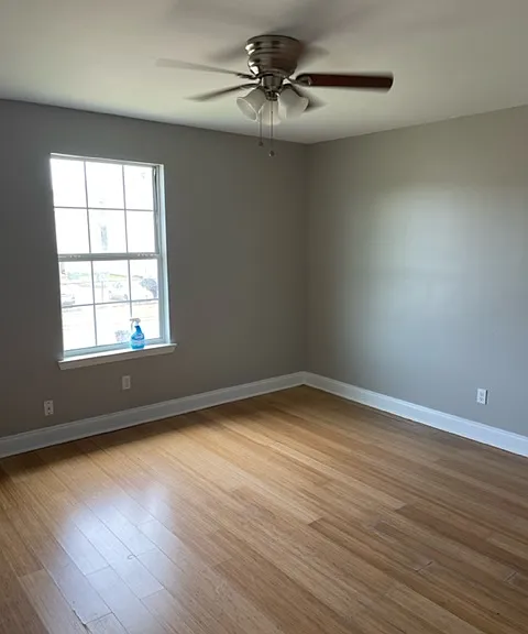 7810 N Coronet Ct — Photo 5