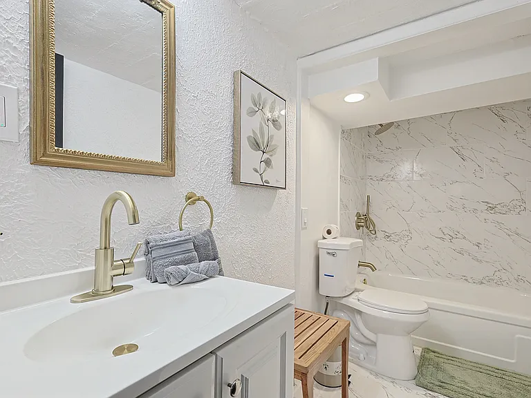 260 McGraw Ln — Photo 17