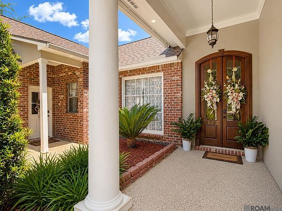 2nd image of 43097 Lighthouse Ln